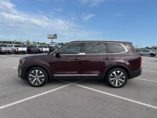 2022 Kia Telluride S