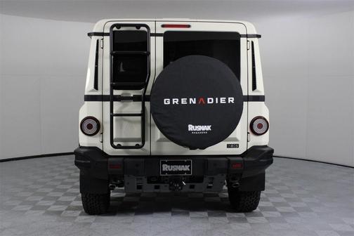 2025 INEOS Grenadier FIELDMASTER EDITION