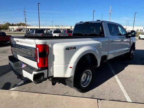 2023 Ford F-350 Platinum