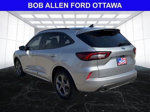 Iconic Silver Metallic 2024 Ford Escape ST-Line