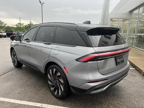 2024 Lincoln Nautilus Reserve