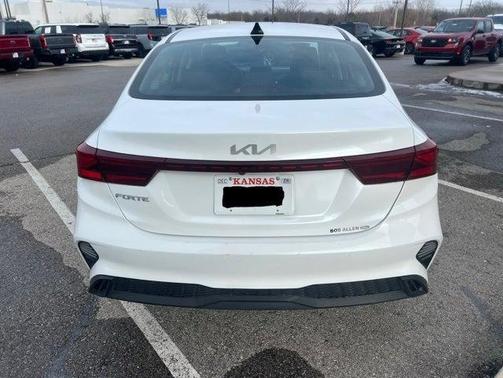 2024 Kia Forte LXS