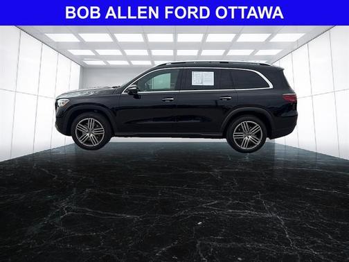 Black 2025 Mercedes-Benz GLS 450 4MATIC