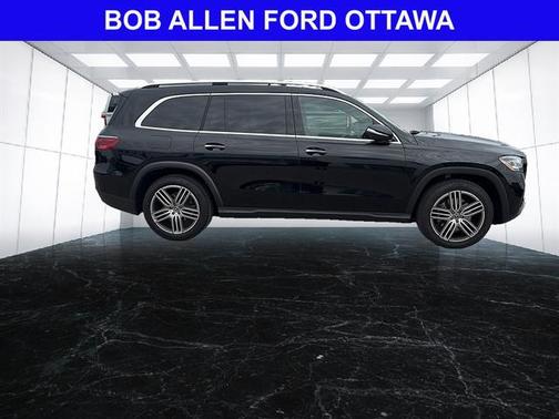 Black 2025 Mercedes-Benz GLS 450 4MATIC