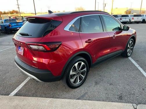 2023 Ford Escape Platinum