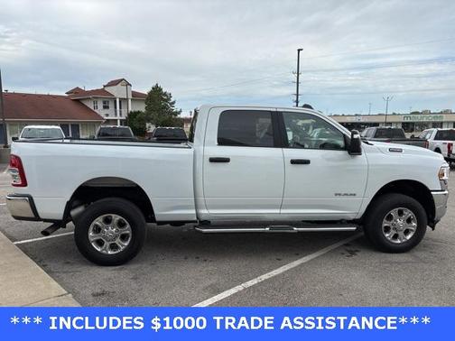 2024 RAM 2500 Big Horn Crew Cab 4x4 6'4' Box