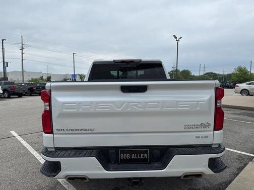 2022 Chevrolet Silverado 1500 High Country