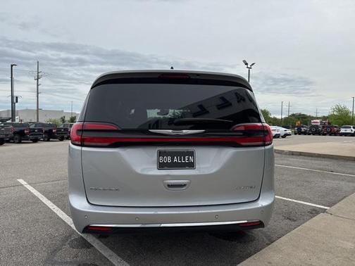 2024 Chrysler Pacifica Limited