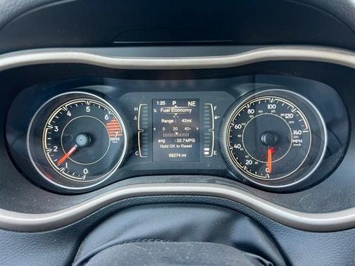 2017 Jeep Cherokee Sport