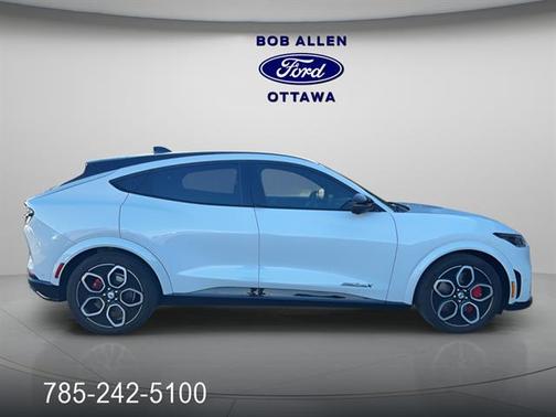 2022 Ford Mustang Mach-E GT