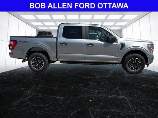 Iconic Silver Metallic 2022 Ford F-150 XL