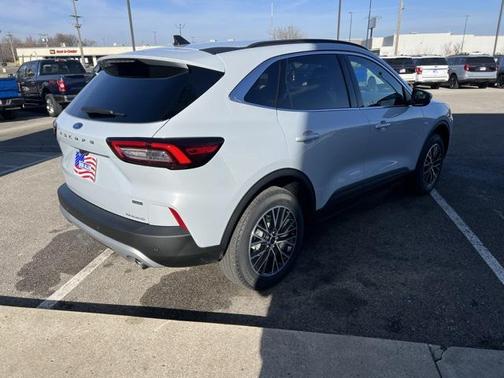 2026 Ford Escape PHEV Base