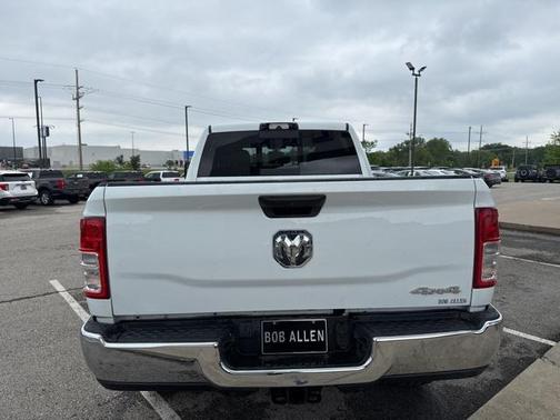 2024 RAM 2500 Tradesman Crew Cab 4x4 6'4' Box