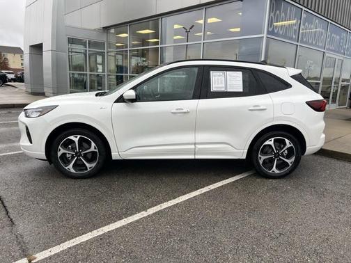 2024 Ford Escape ST-Line Select