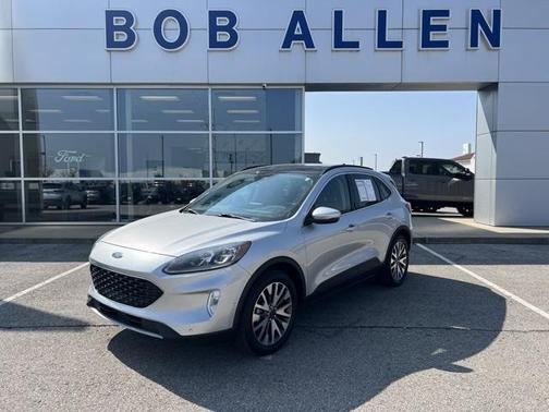 2020 Ford Escape Titanium