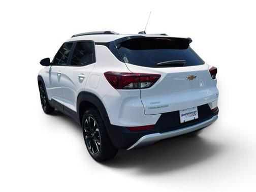 Summit White 2023 Chevrolet Trailblazer LT