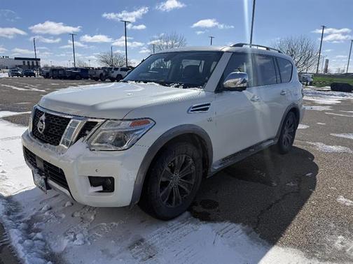2017 Nissan Armada SV