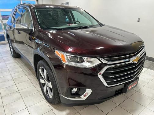 2021 Chevrolet Traverse LT Leather
