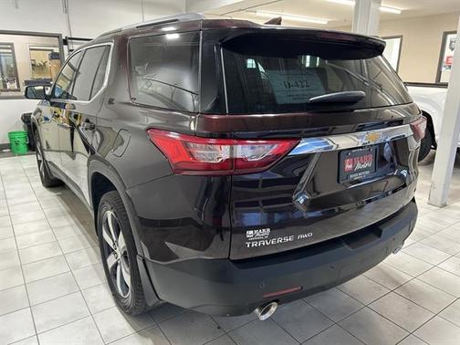2021 Chevrolet Traverse LT Leather