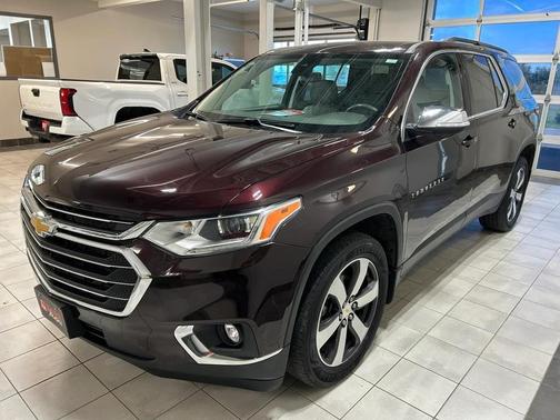 2021 Chevrolet Traverse LT Leather