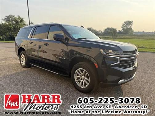 2023 Chevrolet Suburban LT