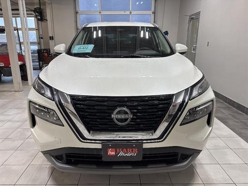 WHITE 2023 Nissan Rogue SV