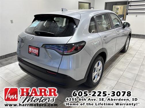 2025 Honda HR-V LX