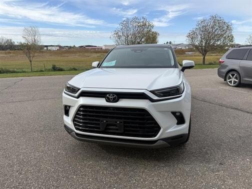2024 Toyota Grand Highlander Platinum