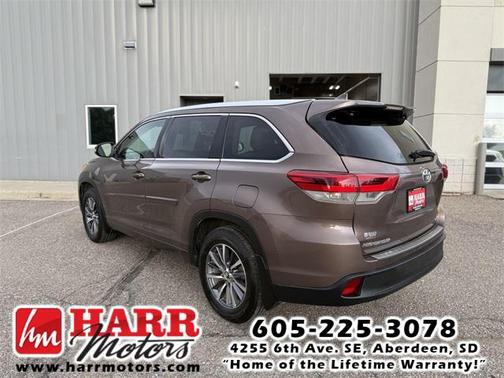 2017 Toyota Highlander XLE