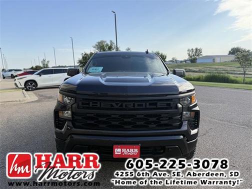 2023 Chevrolet Silverado 1500 Custom