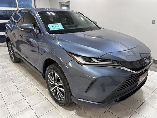 2023 Toyota Venza LE