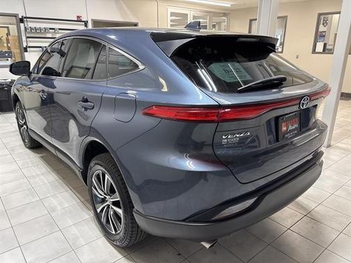 2023 Toyota Venza LE