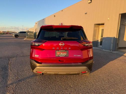 2022 Nissan Rogue SV