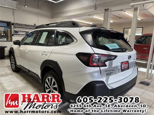 2024 Subaru Outback Base