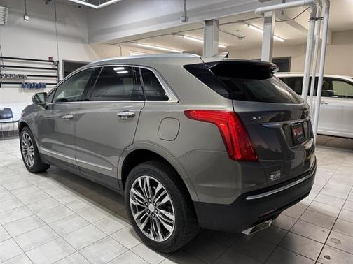 2017 Cadillac XT5 Premium Luxury