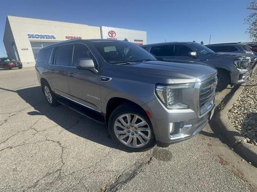 2021 GMC Yukon XL SLT