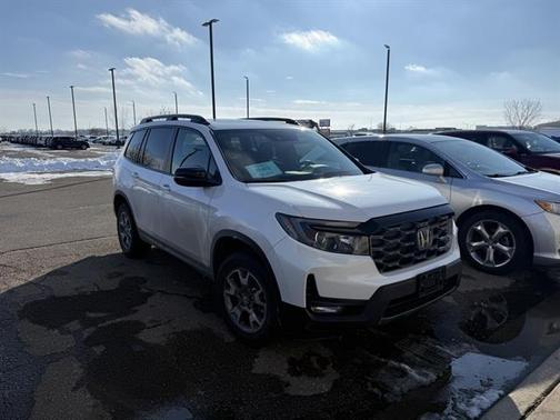 2023 Honda Passport AWD TrailSport