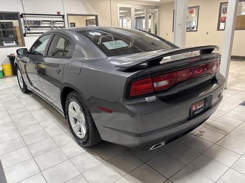 2013 Dodge Charger SE