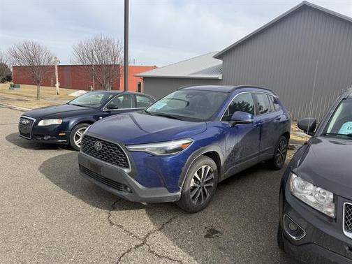 2023 Toyota Corolla Cross XLE