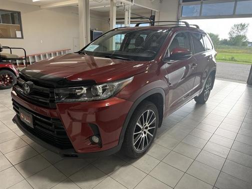 2018 Toyota Highlander SE