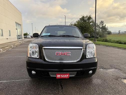 2009 GMC Yukon XL Denali