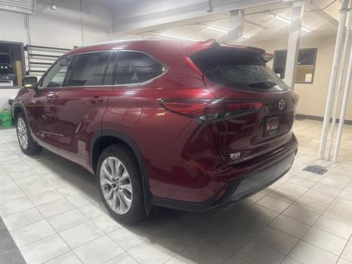 2021 Toyota Highlander Hybrid Limited