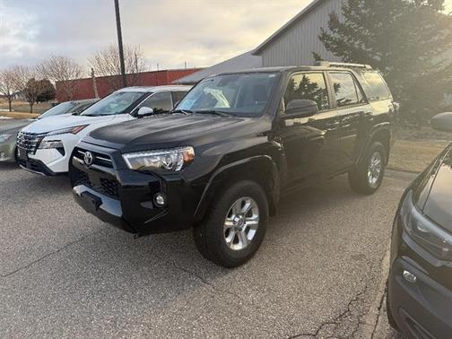 2023 Toyota 4Runner SR5