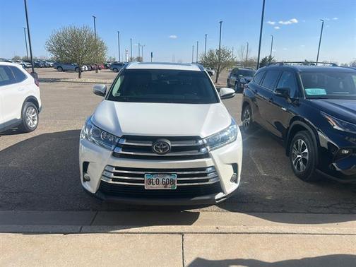 Blizzard Pearl 2018 Toyota Highlander Limited