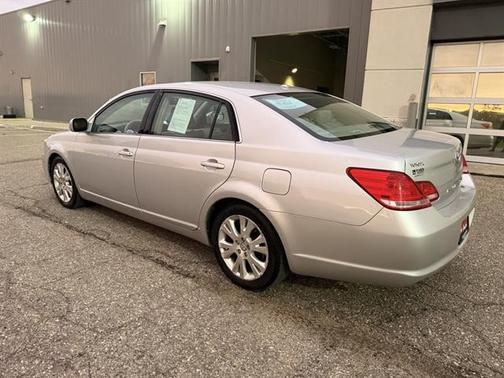 2010 Toyota Avalon Limited