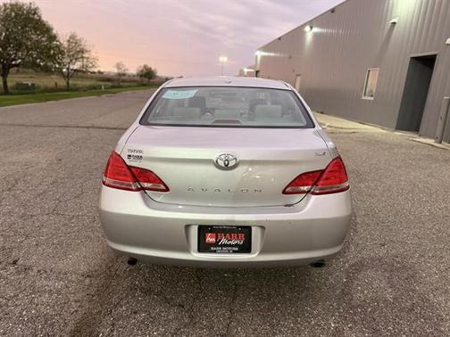 2010 Toyota Avalon Limited