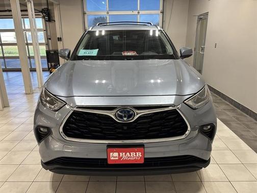 2022 Toyota Highlander Hybrid Limited