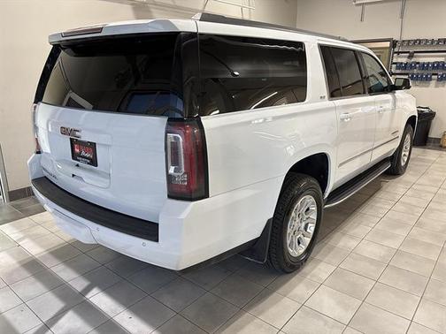 Summit White 2020 GMC Yukon XL SLT