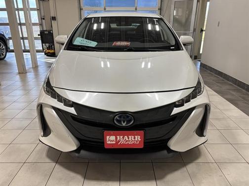 2022 Toyota Prius Prime LE