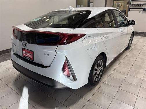 2022 Toyota Prius Prime LE